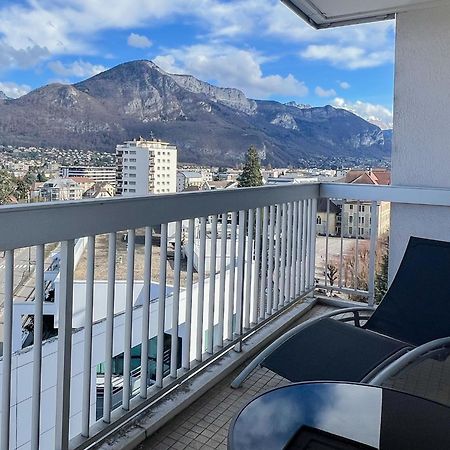Mont Royal Balcon Et Piscine Apartment Annecy Exterior photo